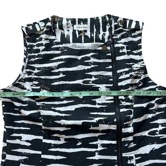 Calvin Klein black white sleeveless sheath dress size 6 zipper accent career - Picture 8 of 10